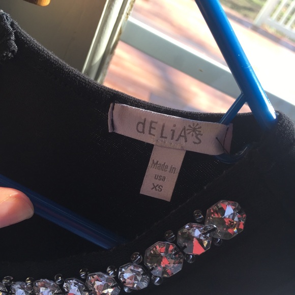 Delia’s sleveless black dress - Picture 2 of 2